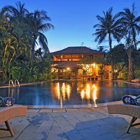 Three Brothers Bungalows & Villas Legian Exteriér fotografie