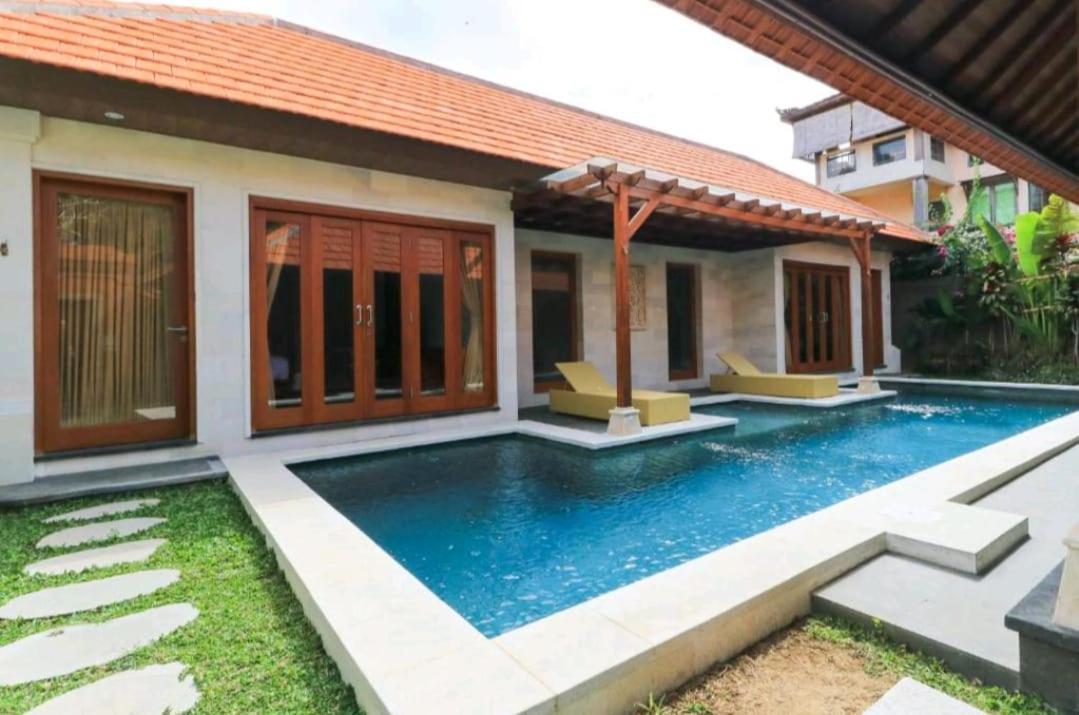 Three Brothers Bungalows & Villas Legian Exteriér fotografie
