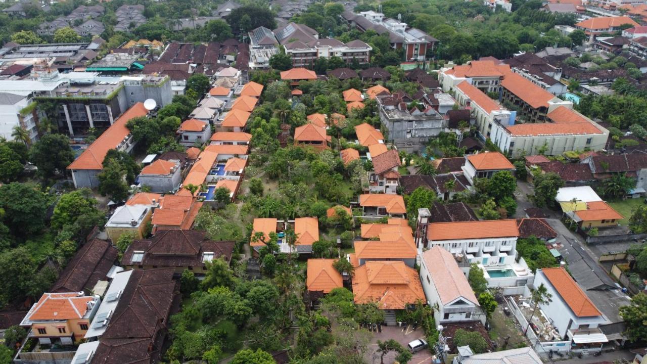 Three Brothers Bungalows & Villas Legian Exteriér fotografie