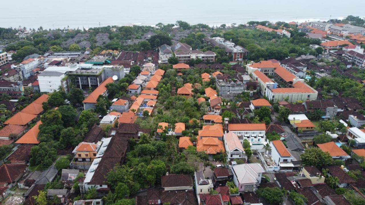 Three Brothers Bungalows & Villas Legian Exteriér fotografie