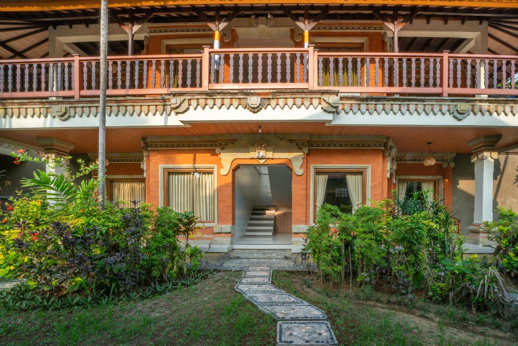 Three Brothers Bungalows & Villas Legian Exteriér fotografie