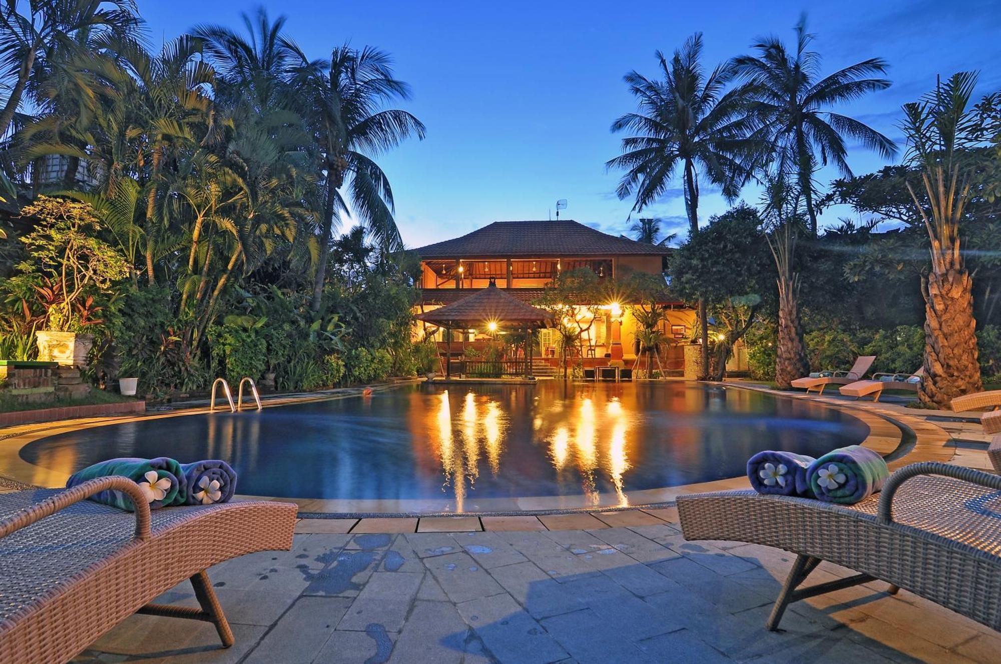 Three Brothers Bungalows & Villas Legian Exteriér fotografie